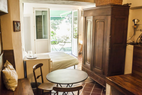 Rooms at Boggi House - Camino Outside View